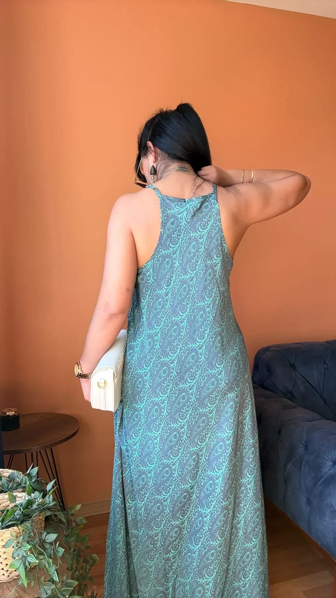 Halter Sırt Yeşil Askılı Elbise - 1