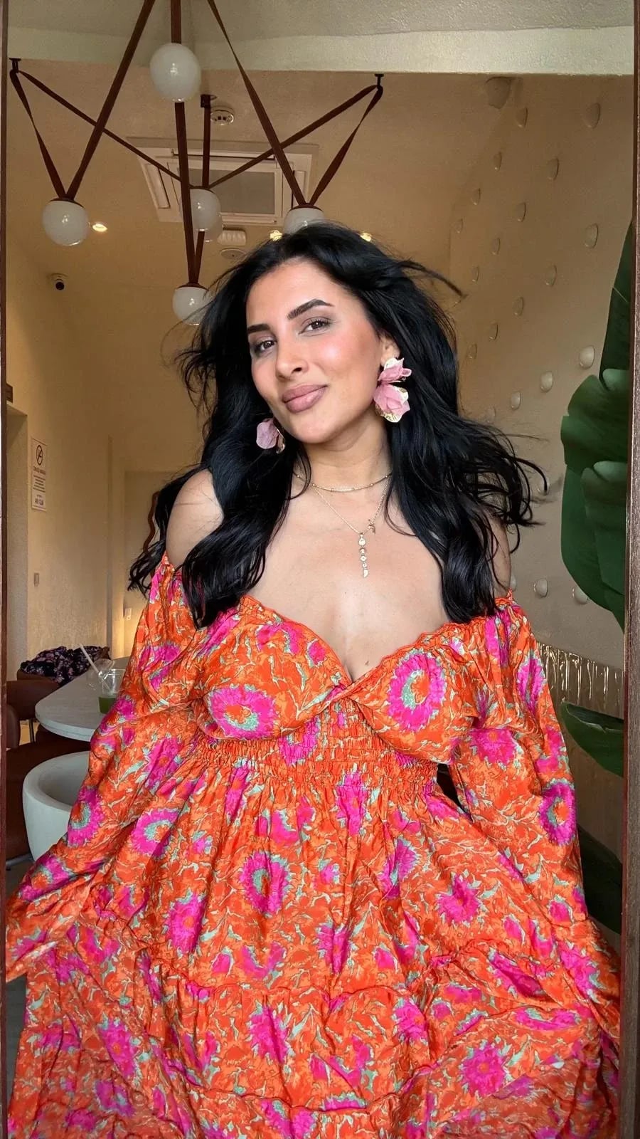 Madonna Orange hover