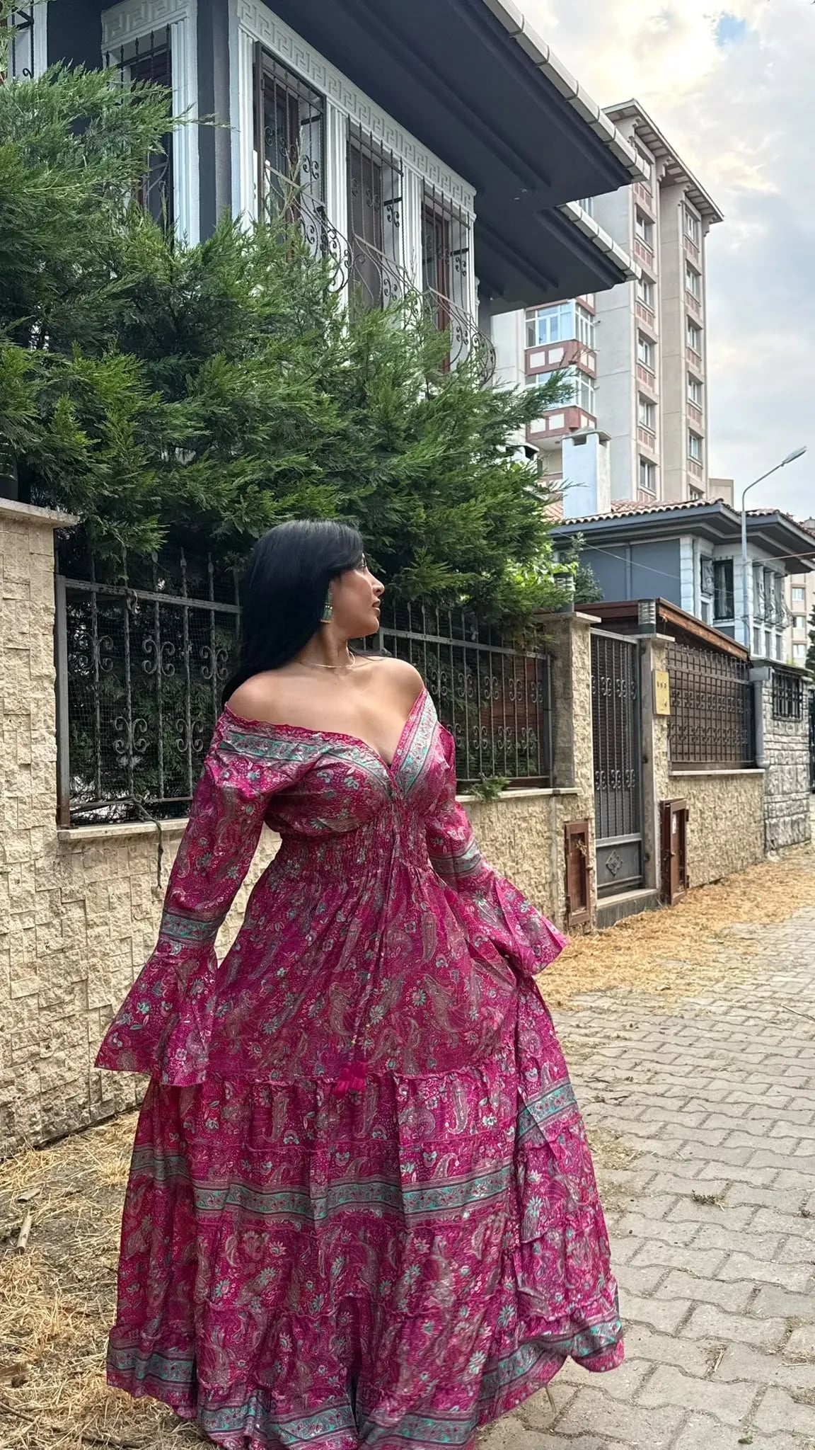 Madonna Yaka Pembeli